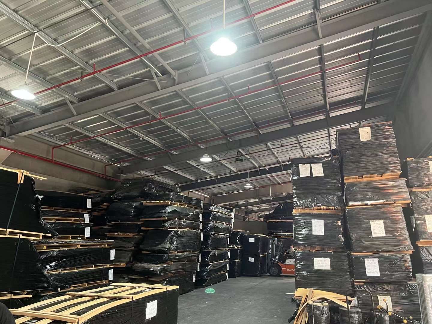 Wood veneer panel lamination production warehouse