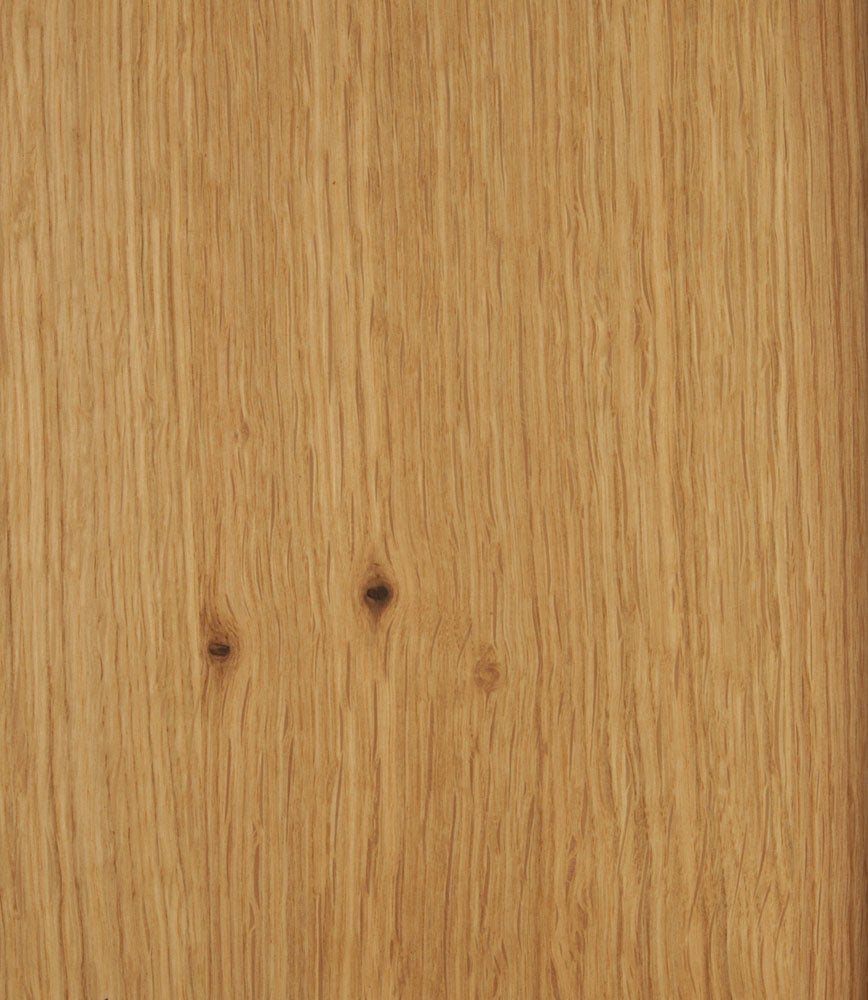 Oak veneer - light colour with prominent grain